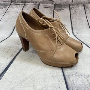 Schuler & Sons‎ Philadelphia Anthropologie leather peep toe heeled booties 38